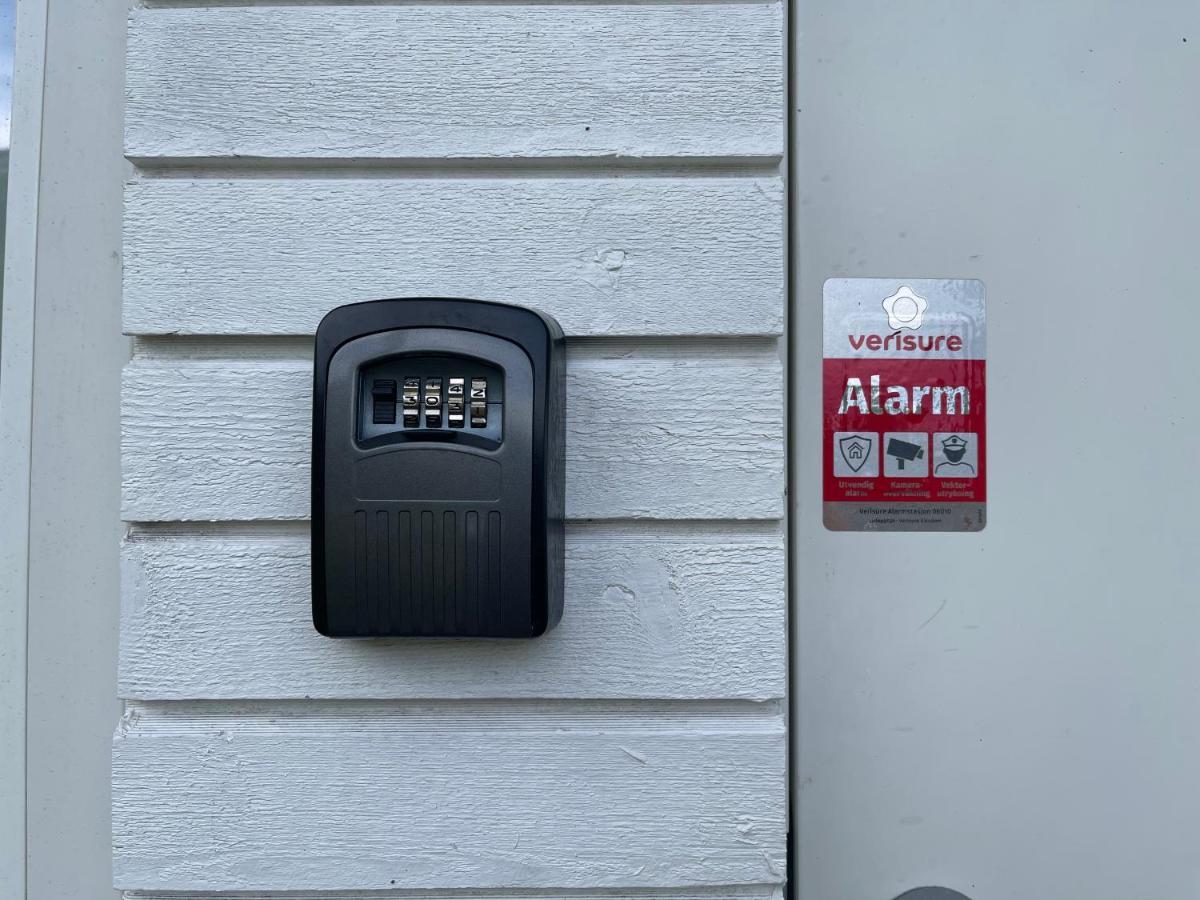 Nice Apartment With1 Bedroom Separate Living Room With A Sofa Bed And A Tiny Kitchen A Bathroom Located In Nordstrand Near By The Sea For 3 Guests With A Garden And Grill 5 Extra Guests With Extra Cost In The Cabin With Sea View Just Outside The Apar Oslo Extérieur photo