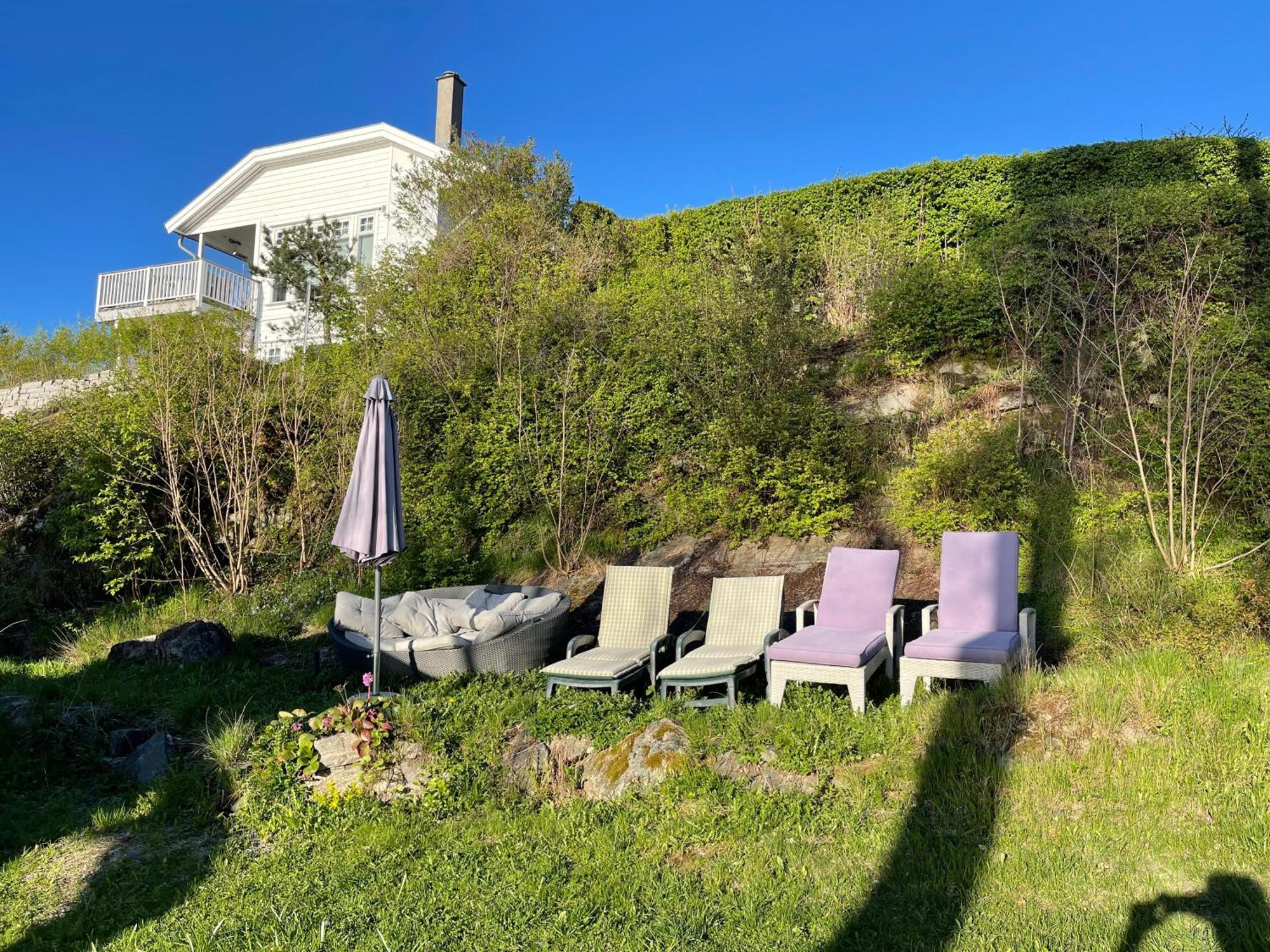Nice Apartment With1 Bedroom Separate Living Room With A Sofa Bed And A Tiny Kitchen A Bathroom Located In Nordstrand Near By The Sea For 3 Guests With A Garden And Grill 5 Extra Guests With Extra Cost In The Cabin With Sea View Just Outside The Apar Oslo Extérieur photo